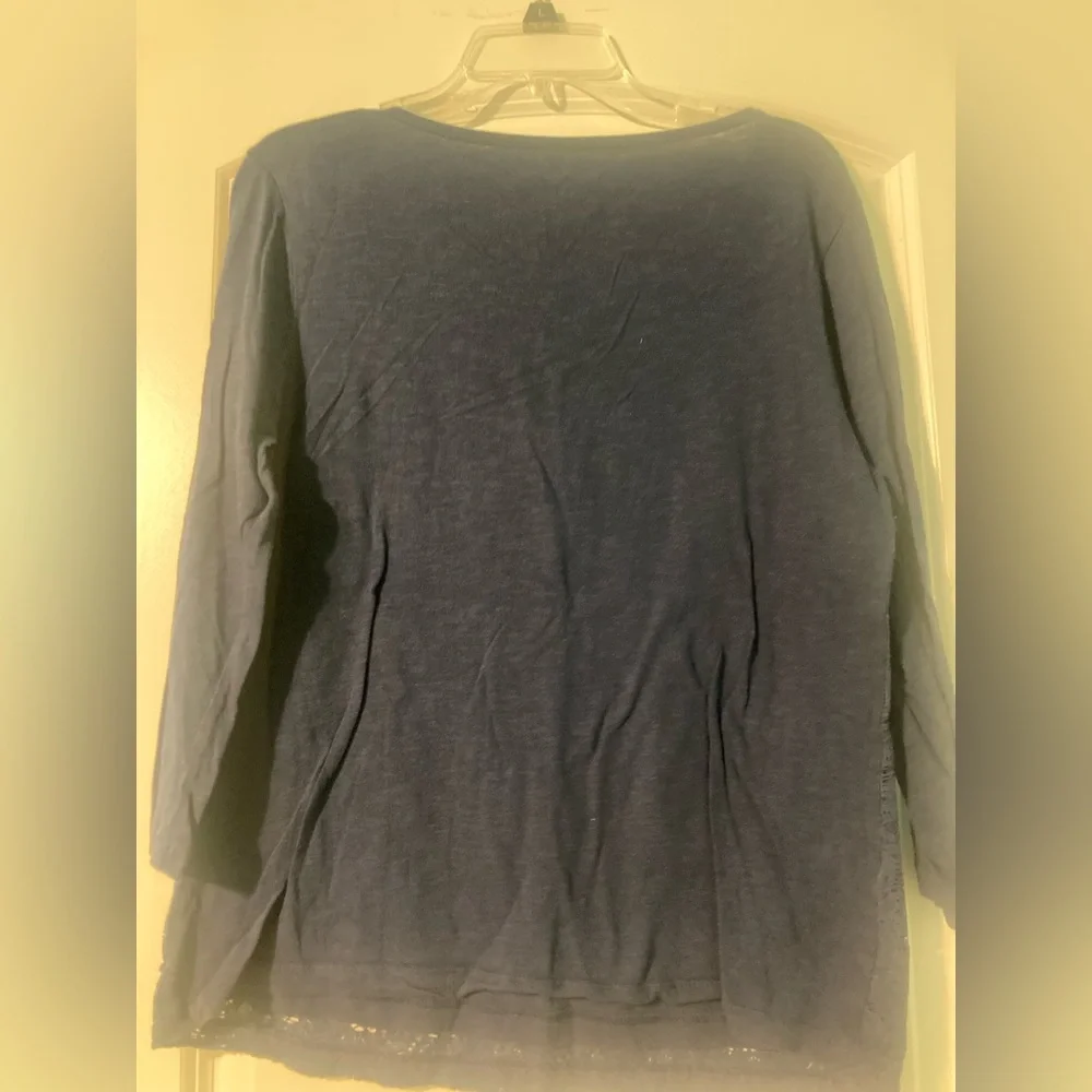 Old Navy Vintage Lace Top - Picture 3 of 3
